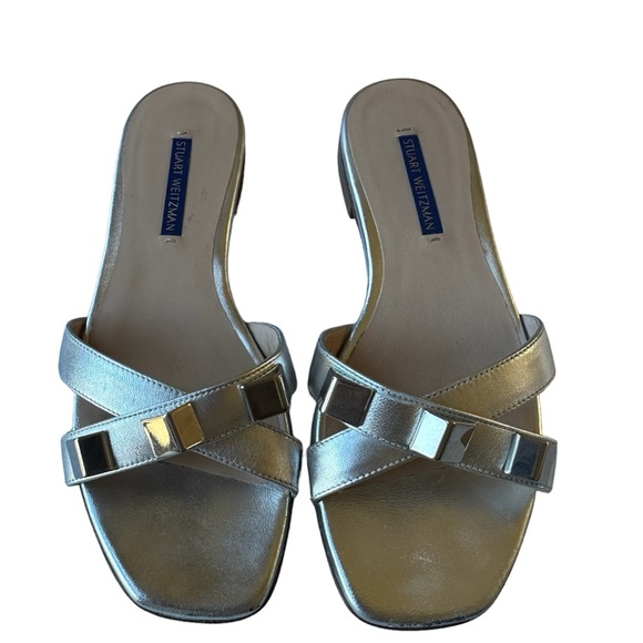 Stuart Weitzman Metallic Silver Cross Studded Leather Sandals Size 7.5 - Picture 2 of 7